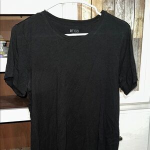 Figs Women’s Black Shirt